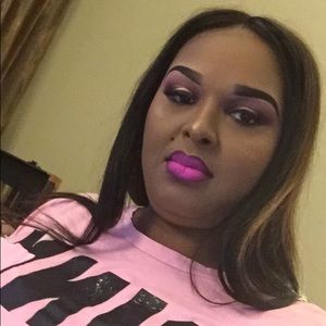 Meet your Posher, Shawana